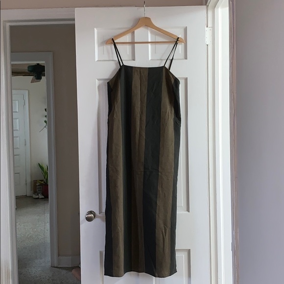 Mod Ref Dresses & Skirts - Mod Ref midi dress